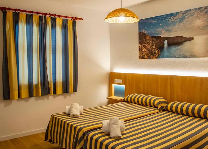 Sol Y Mar Ii Cala'N Blanes (Menorca)